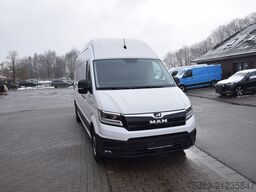 MAN TGE  Kasten 3.140 extralang Superhochdach LED