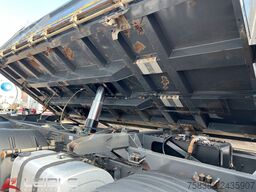 VOLVO FH500 8x4*Dreiseitenkipper*Bordmatik*VEB*Liege