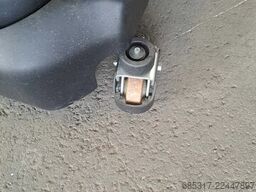 Toyota LHE 130 castor