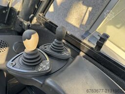 LINDE H30T-01 Triplo 490 Freelift / Sideshift / Vorkversteller LPG 2011