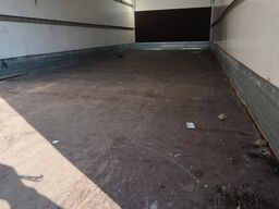 Mercedes-Benz 1222 L