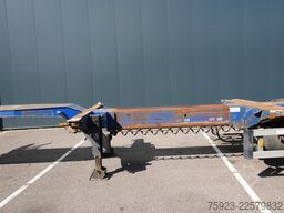 D-tec 3 axle container chassis extendable trailer