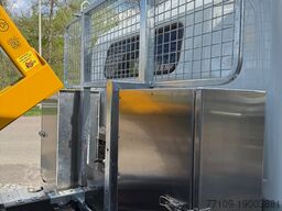 FUSO Canter 7C18 MAYTEC Abroller