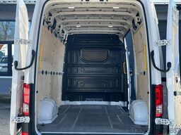 VOLKSWAGEN CRAFTER KASTEN 2,0 TDI L3 H3 KLIMA AHK 1.HAND