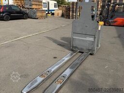 Jungheinrich ECE 225 Li-on 4pc available