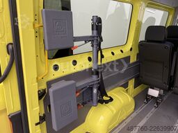 VW Crafter 35 Aut. *Rollstuhl-Rampe* 8-Sitze (5449)