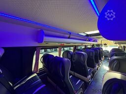 MERCEDES-BENZ Sprinter 519 23+1 Klima Standheizung Ahk El. Tür