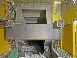 Bollegraaf Baler HBC 140 with conveyor Typ HBT 1216/1800 * 23