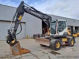 Volvo EWR150E + Engcon Rototilt