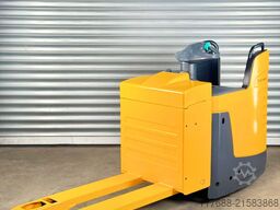 Jungheinrich ERE 225 - Service Neu - Batterie 80% - Garantie