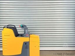 Jungheinrich ERE 225 - Service Neu - Batterie 80% - Garantie