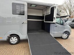 MERCEDES-BENZ STX Sprinter  GG 4,100KG  Haras Hengste