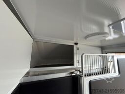 MERCEDES-BENZ STX Sprinter GG 4,100KG Haras Hengste