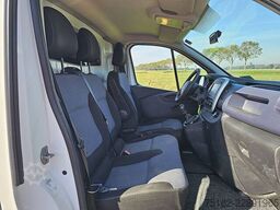 OPEL VIVARO 1.6 L2 Navi Airco NAP Pdc Sidebars 3-Zits!