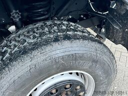 Unimog Mercedes-Benz UNIMOG U400 Laadbak Laadklep Ai