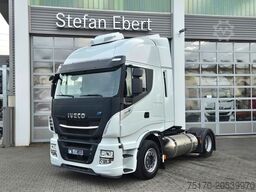 IVECO Stralis 460NP LNG Standklima Xenon 3 Stück
