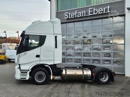 IVECO Stralis 460NP LNG Standklima Xenon 3 Stück