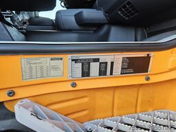 Scania R410 6x2 / RETARDER + NOOTEBOOM DIEPLADER