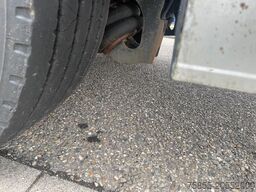 H&w Walking Floor 95m3 / Liftaxle / SAF Axles / Dis...