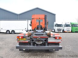 Mercedes-Benz Actros 2845 6X2 HIAB MultiLift HAAKARM