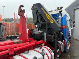 Scania P420 6X2*4, Hooklift-truck with Crane, 2008