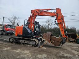 Hitachi ZX 135 US-5