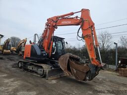 Hitachi ZX 135 US-5
