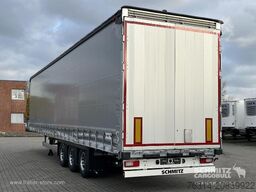 Schmitz Cargobull Curtainsider Mega Getränke