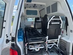 VOLKSWAGEN VW T6.1, 2.0 TDI, mit Rampe, Trage und Sessel