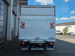 Mercedes-Benz Atego 818 L Koffer+LBW Klima 3 Sitze