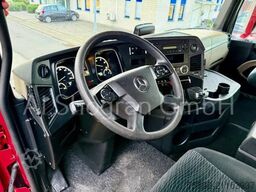 Mercedes-Benz Actros 1942 StreamSpace / Euro 6 / 2 x Tank