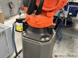 KUKA KR50 R2500