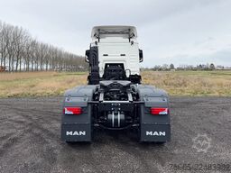 MAN TGS 33.440 BB SA 6x4 Tractor Head (89 units)