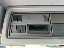 Renault K P4X4 Medium Chassis Cabin (10 units)