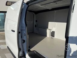 Peugeot EXPERT 2.0 HDI 140CV L3H1