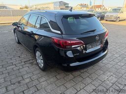 OPEL Astra Sports Tourer Navi Klima Kamera Motor NEU!