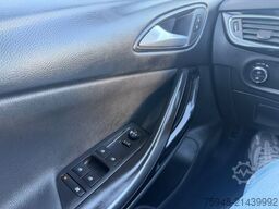 OPEL Astra Sports Tourer Navi Klima Kamera Motor NEU!