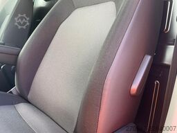 MAN TGE 3.180 L3H3 Kasten 4x4 STANDHZ ACC LENKRADHZ