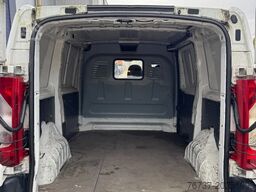 Peugeot EXPERT **1560CC-EURO 4-AC**