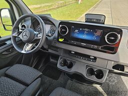 MERCEDES-BENZ ESPRINTER 320