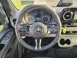 MERCEDES-BENZ ESPRINTER 320