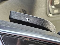 MERCEDES-BENZ ESPRINTER 320