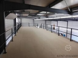 300 m², Traglast: 350 kg/m² Lichte Höhe: 3,0m | Raster: 5,0 x 6,0