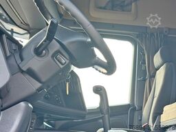 SCANIA R 440 * HIAB 330 - 5 + FUNK + Anhänger! 6x2
