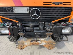 UNIMOG U1600 Kipper/Zapfwelle/3-Sitze
