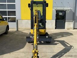 Komatsu PC16R-3HS
