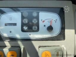 Komatsu PC16R-3HS
