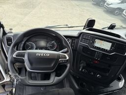 Iveco SWAY 490