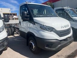 IVECO Daily 50C18A8 CHASSIS AUTOM LED KLIMA RFK ACC