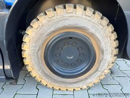 Still R07-25